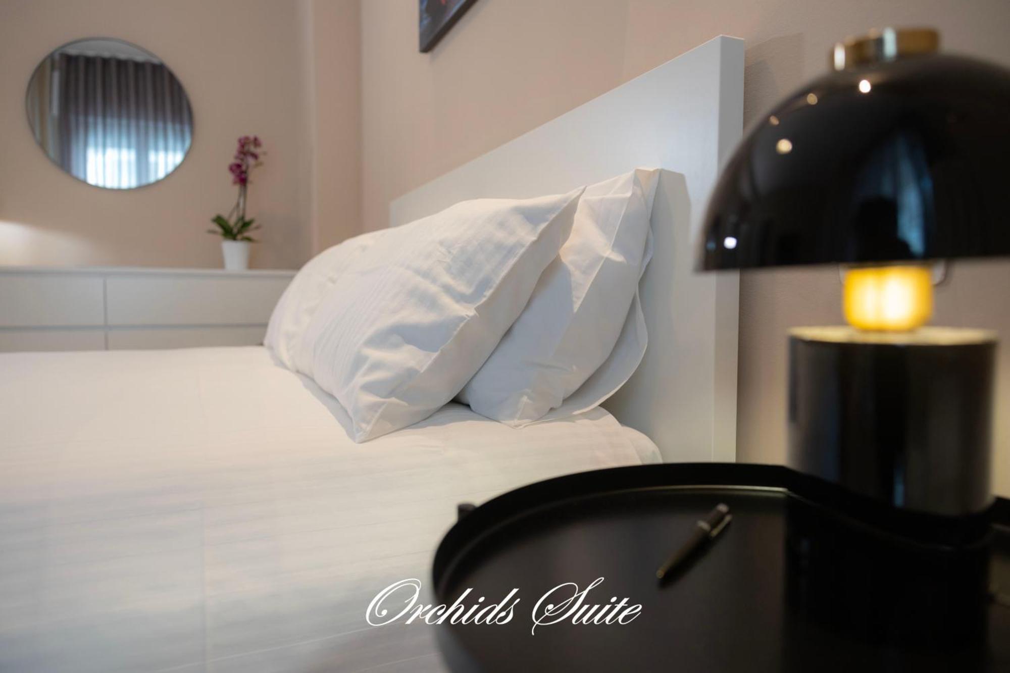 Orchids Suite Bari Kültér fotó